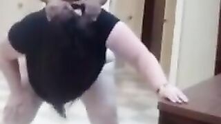 Quella Porca Bbw Di Mia Zia se lo Fa Sfondare