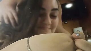 Ragazzo porco italino scopa la sua grassa fidanzata troia