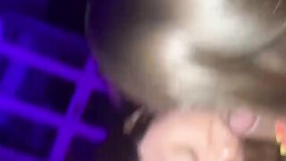 SUCCHIA ! PRENDILO IN GOLA STRONZA !