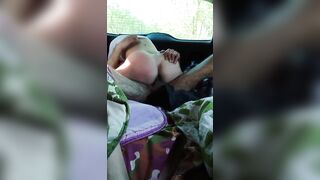 Mi sbatto la troia rumena sul retro del SUV