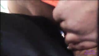 Giovane troietta catturata in stazione