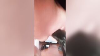 Anna e il suo dildo nero