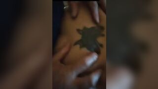 ORMAI TI SEI ABITUATA AI CAZZI GROSSI ! TROIA !