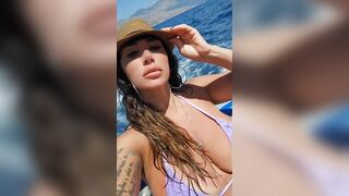 Porto in motoscafo questa mignotta