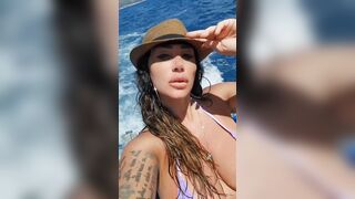 Porto in motoscafo questa mignotta