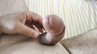 Quella zoccola di mia moglie mi ha rasato tutto il cazzo