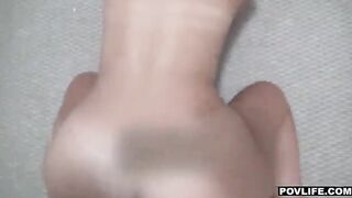 Bella teen beve tutto