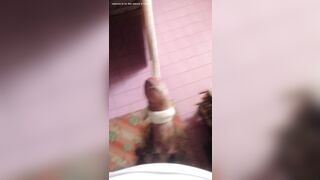 aprire armadio col cazzo