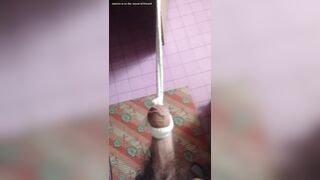 aprire armadio col cazzo