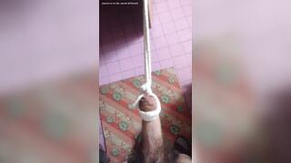 aprire armadio col cazzo