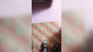 aprire armadio col cazzo