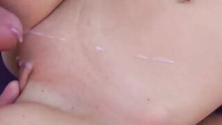 Coppia nudista con amico fanno sesso al mare