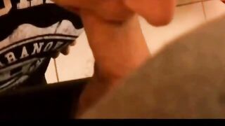 TEEN MENTRE GIOCA VIENE SCOPATA DAL RAGAZZO