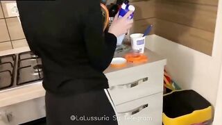 AVREI VOGLIA DI QUALCOSA DI BUONO...TIPO LA TUA SBORRA