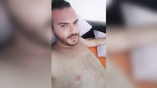 Coppietta fa una live per i fan