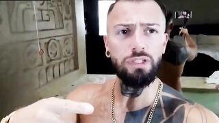 In diretta dalla SPA con due puttane