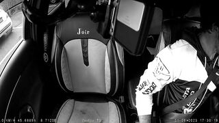 La DASHCAM nascosta riprende la prsotituta all'opera