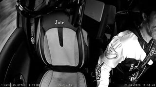 La DASHCAM nascosta riprende la prsotituta all'opera