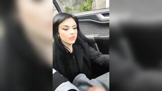 Vengo in faccia alla puttana