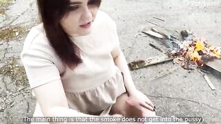 Giovane troia scopata lungo la strada