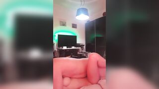 Fidanzato fortunato si sbatte una puttanella