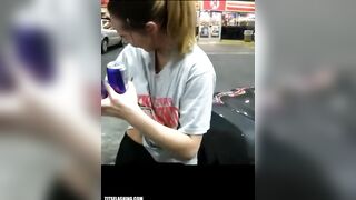 Super carina tettona che furoreggia su vari siti