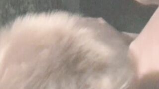 Allegra e Insa si rilassano