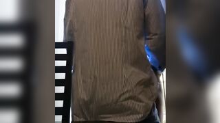 SCOPO MIA MOGLIE A PECORINA SUL BALCONE