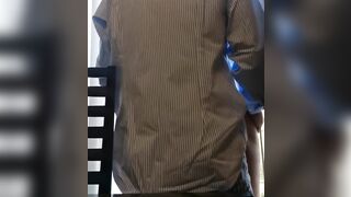 SCOPO MIA MOGLIE A PECORINA SUL BALCONE