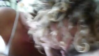 Mia moglie pompinara con l'amante