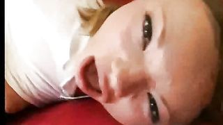 Questa bionda ama dare la figa