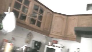 Studentessa carina scopata sul bus