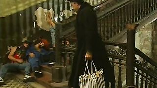 Anteprima del video: Tedesca bionda scopata da due ragazzacci