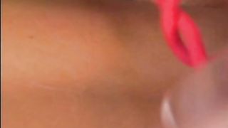 Anteprima del video: Mamma bionda sbattuta da ragazzo latino