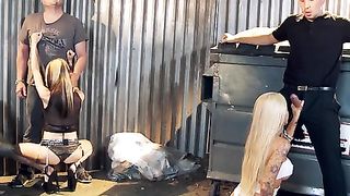 Helly Mae fuma e si masturba