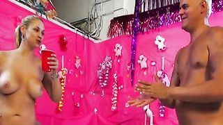 Sarah Vandella impalata da maturo