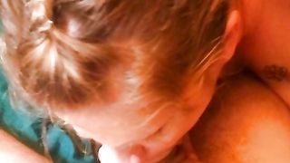 Figa amatoriale con un vero talento per il sesso orale