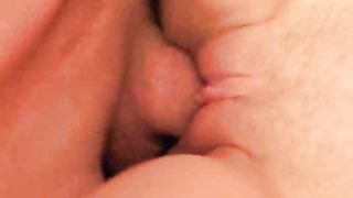 Coppia teen emo scopa