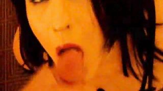 Tansessuale sborrata in faccia