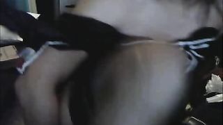 Giovane trans carina si masturba in webcam