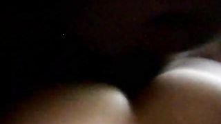 Calda e servizievole transessuale inculata da cazzo nero