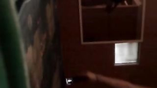 Un mio amico fa un pompino alla sua fidanzata