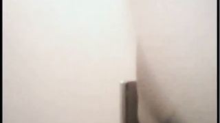 Shemale superdotata si masturba in webcam