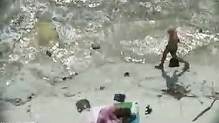 Compilation di trombate amatoriali in spiaggia