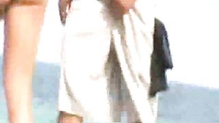 Fidanzata abbronzata fa arrapare il fidanzato