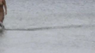 Video spy cam da una spiaggia per nudisti