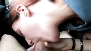 Pompino in un parcheggio a Torino