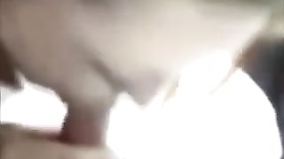 Bel pompino amatoriale in automobile