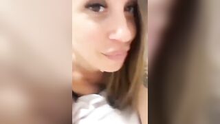 Malena la troia insegna come scopare