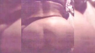 Ludovica, matura romana, sul traghetto gode con un camionista